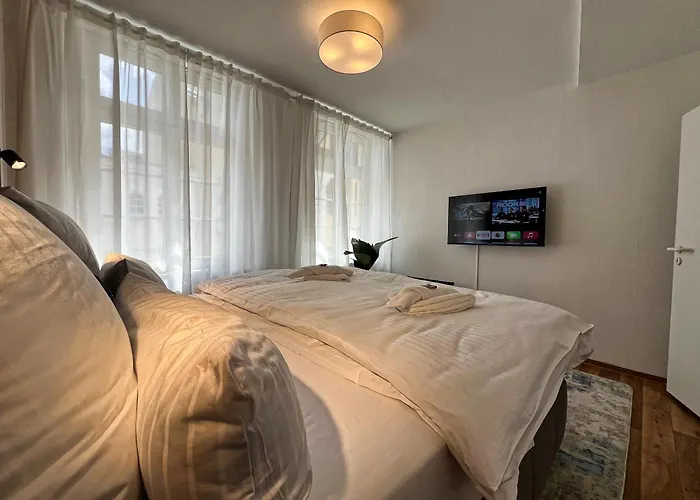 Nr 3 Lichtdurchflutetes Am Historischen Marktplatz 66 Qm #cosiness Company 23 * Schwerin (Mecklenburg-Vorpommern)